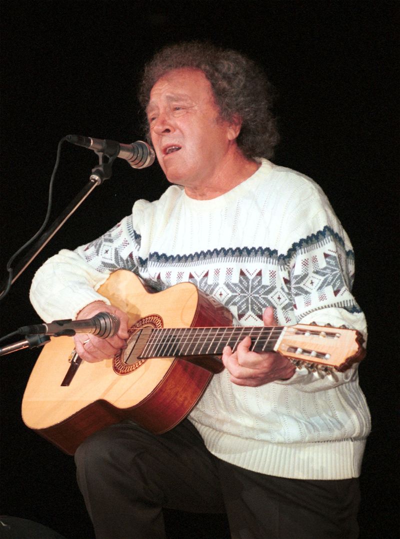 Юрий Кукин